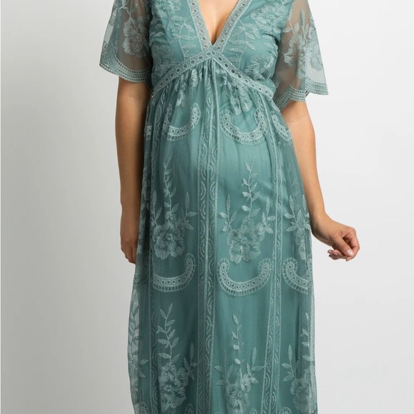 Pinkblush Maternity Dress - Picture 4 of 7